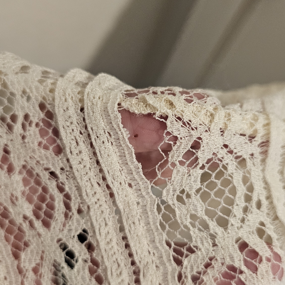 Womens Lace Dress in Cream - Picture 7 of 8